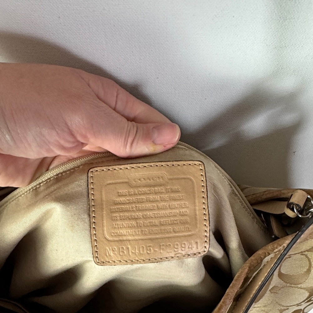 Coach Purse - Picture 4 of 7
